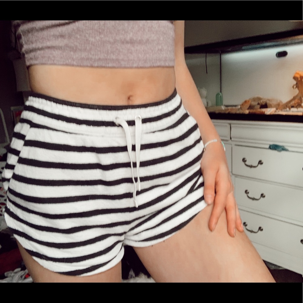 H&M striped shorts